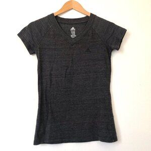 ADIDAS Solid Dark Gray Short Sleeve V-Neck Logo Activewear Tee T-Shirt Small S